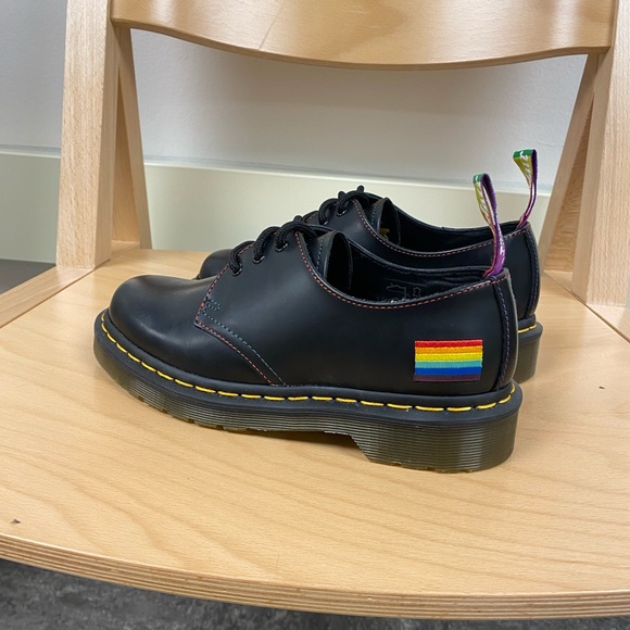 Doc Martens 1461 Pride Smooth Leather Oxford Shoes - Picture 1 of 4